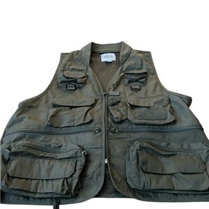 Field and Stream multi pocket full zip fishing vest